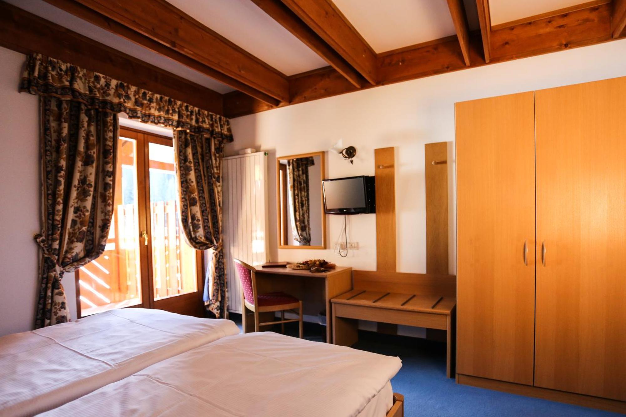 Hotel Fortini Madonna di Campiglio Exterior foto